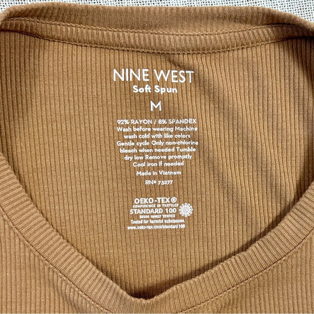Tan Short Sleeve Ribbed Top - Picture 4 of 4